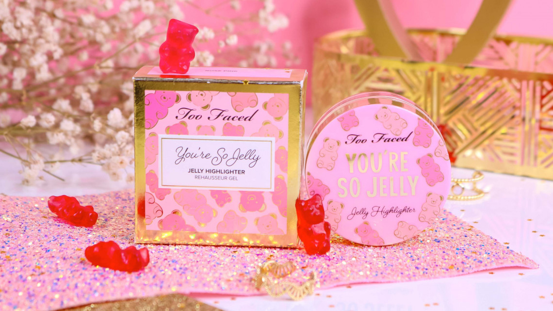 Too Faced You're So Yelly Highlighter