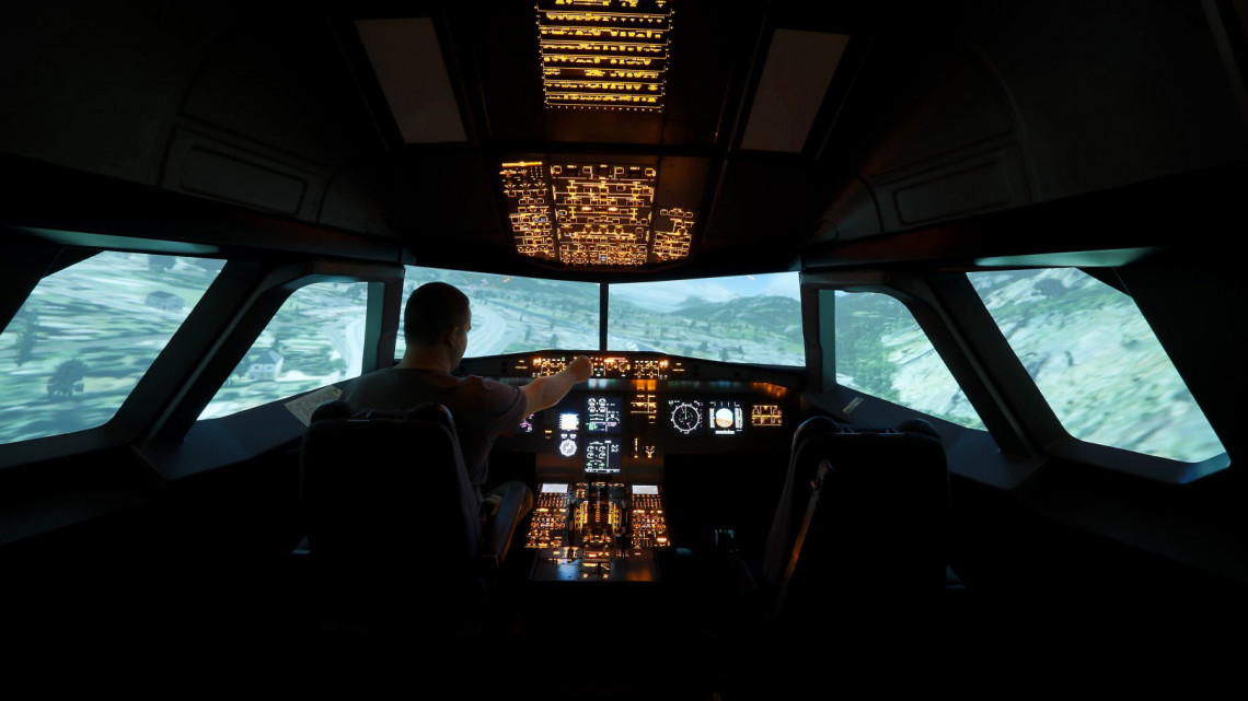 Kipróbálnád milyen egy gépet irányítani? Vezess Airbus A320 Repülőgép szimulátort!