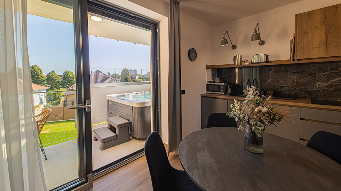 Felhőtlen pihenés a Tahiti Resort Apartmentsben 2 éjszaka 4 főnek hétköznap vagy hétvégén.