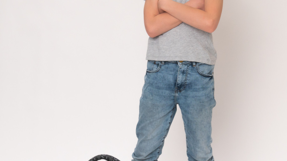 Budmil ergonómiai hátitáska, Motoros