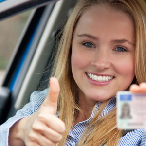 Jogosítványt szeretnél? 25% kedvezmény a teljes képzés árából!