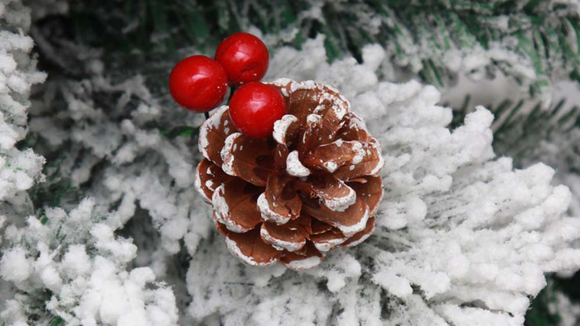 Timeless Tools Havas műfenyő - több típusban-180 cm-es 