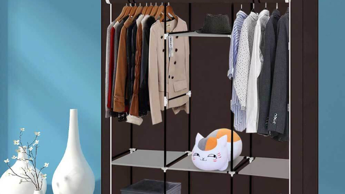 Timeless Tools Mobil ruhásszekrény 130x45x170 cm-es méretben-barna