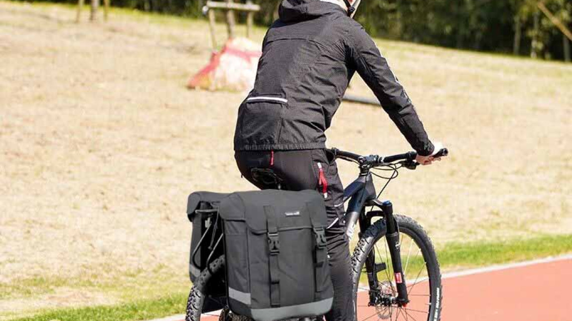 Timeless Tools Kétoldalas kerékpártáska