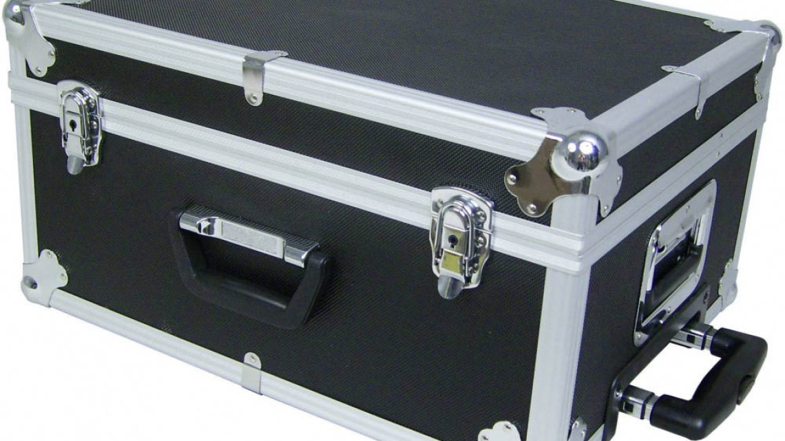 Timeless Tools Húzható fotós bőrönd