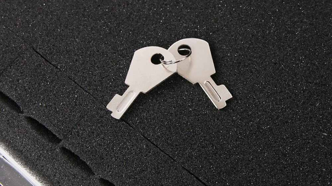 Timeless Tools Húzható fotós bőrönd