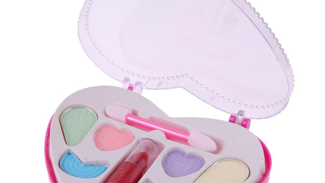 Timeless Tools Sminkelhető és fésülhető babafej kiegészítőkkel