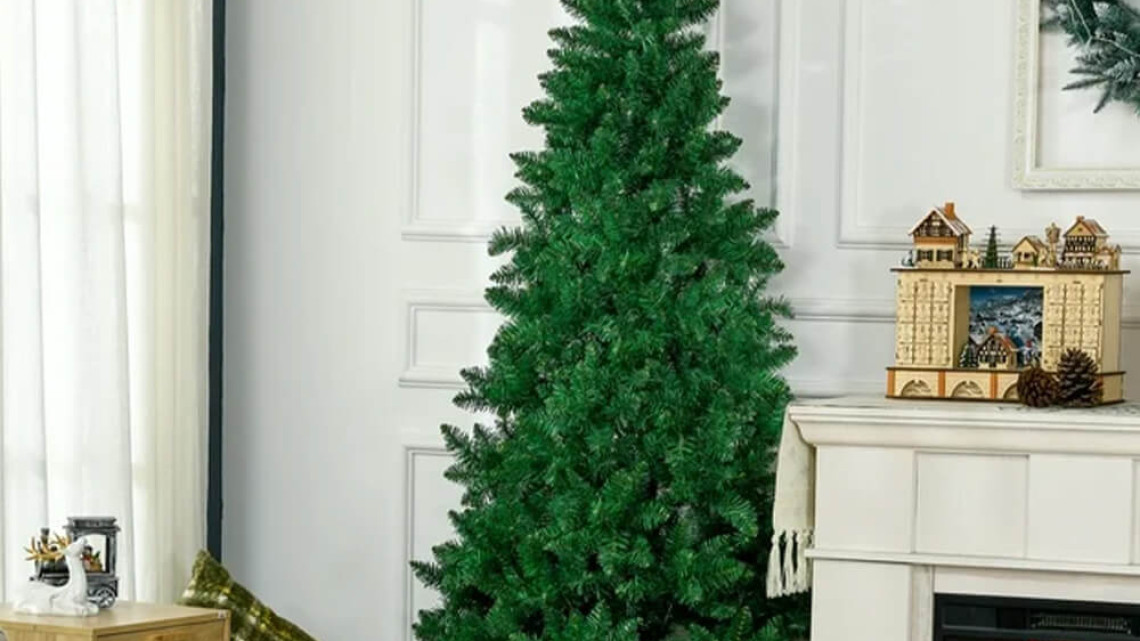 Timeless Tools Fél műfenyő 150cm, 220ág