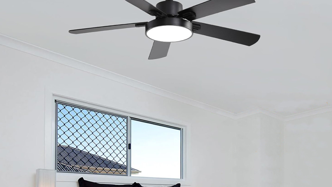 Timeless Tools Mennyezeti ventilátor világítással és távirányítóval