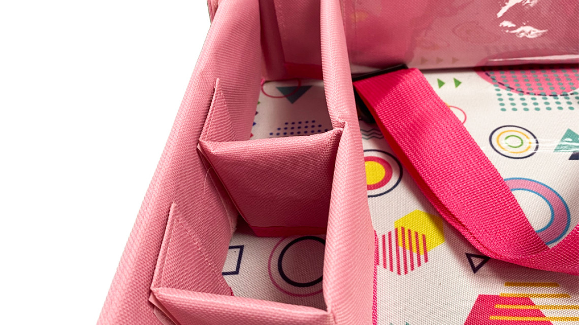 Timeless Tools Hordozható gyerekasztal autóba, zsebekkel, pink