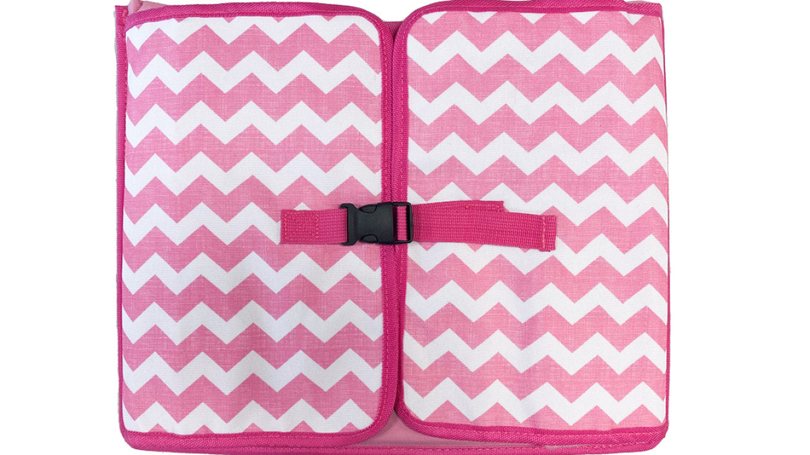 Timeless Tools Hordozható gyerekasztal autóba, zsebekkel, pink