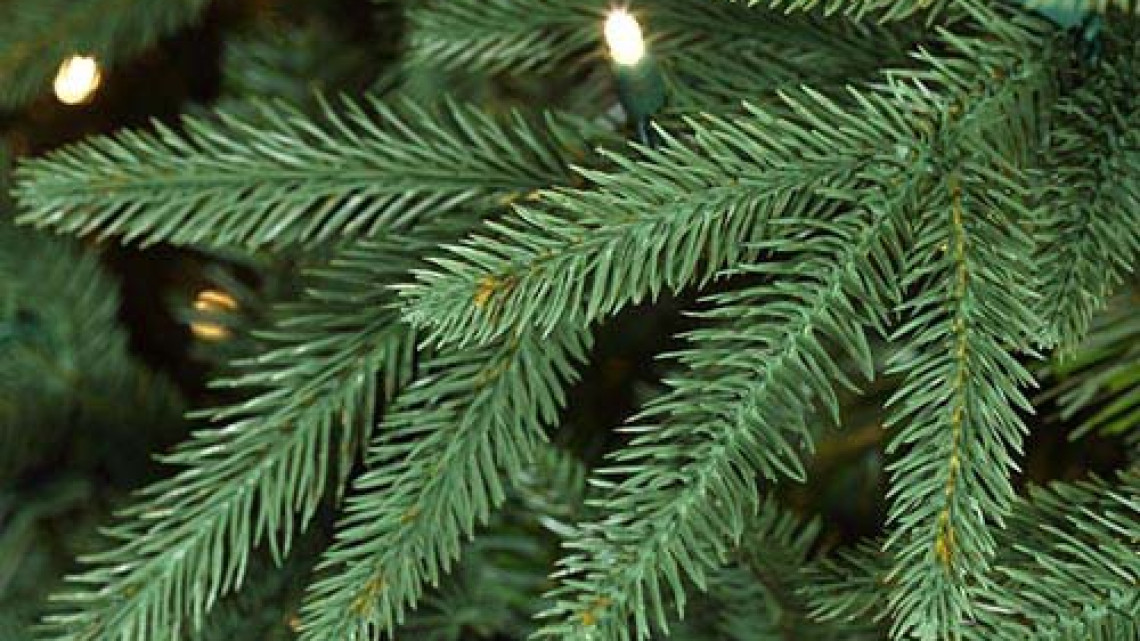 Timeless Tools 3D műfenyő fém talppal, több méretben-120 cm