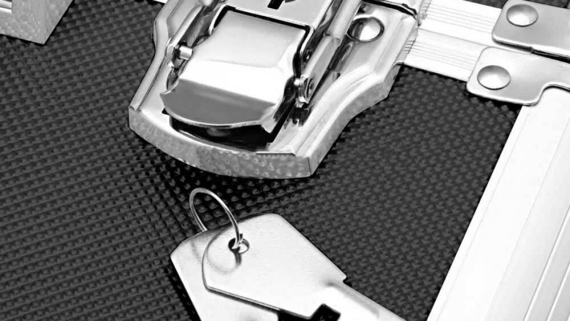 Timeless Tools Gurulós smink bőrönd