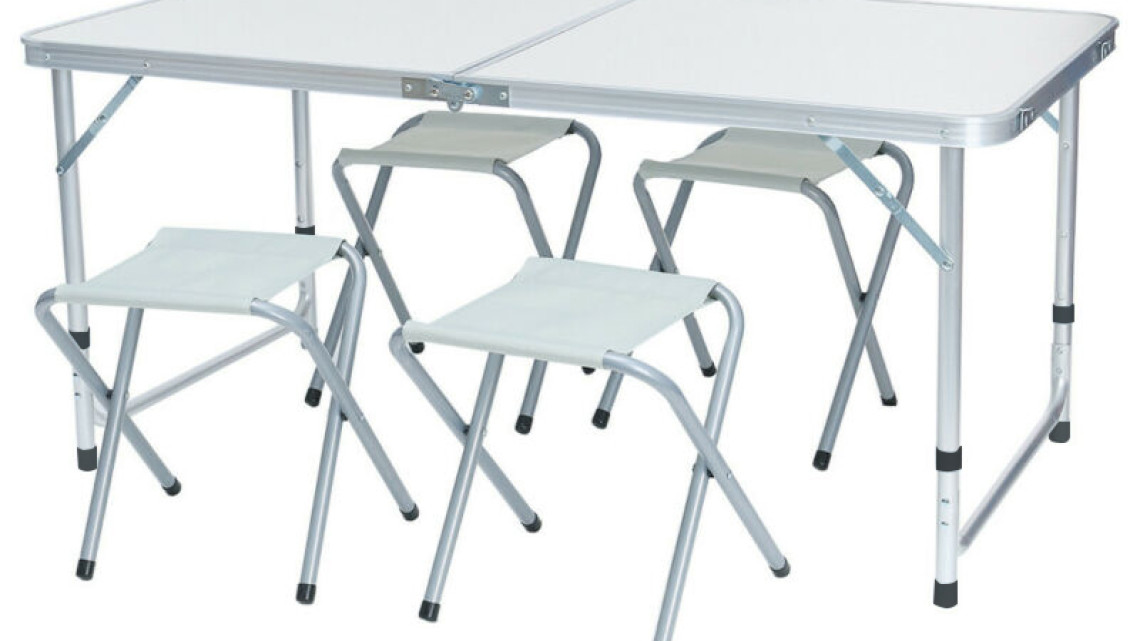 Timeless Tools Kemping asztal 4 székkel