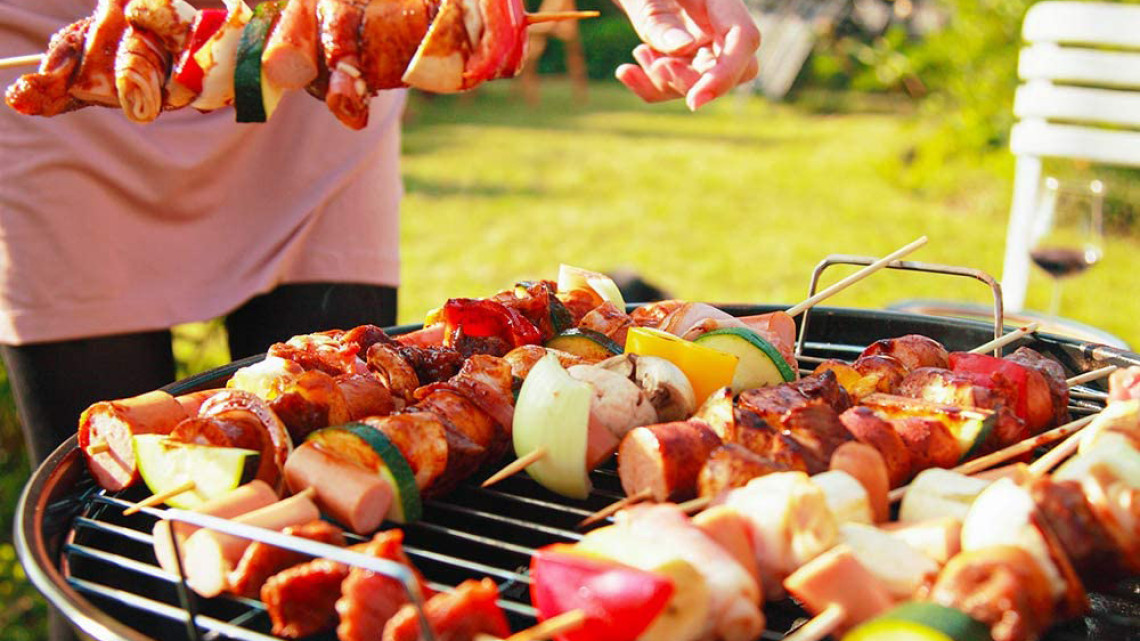 Timeless Tools Kerti grillsütő