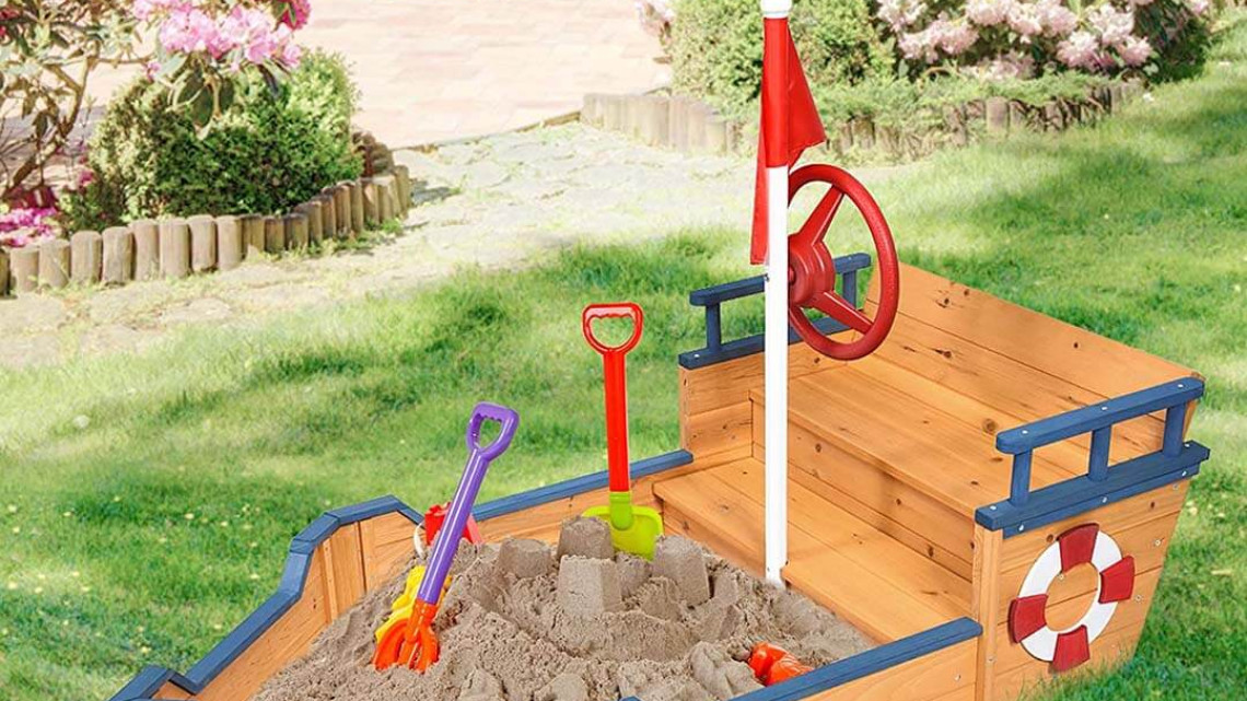 Timeless Tools Kalózhajó formájú homokozó