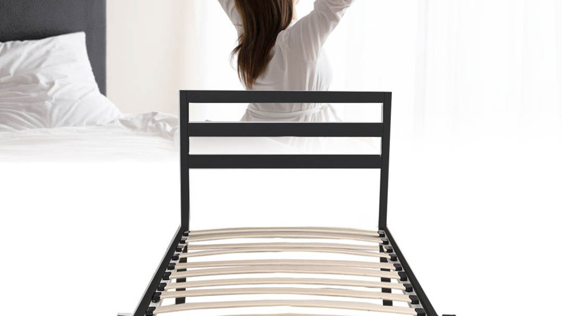 Timeless Tools Bella fém ágykeret ajándék ágyráccsal, több méretben és színben-Fekete 90x200 cm-es-fekete