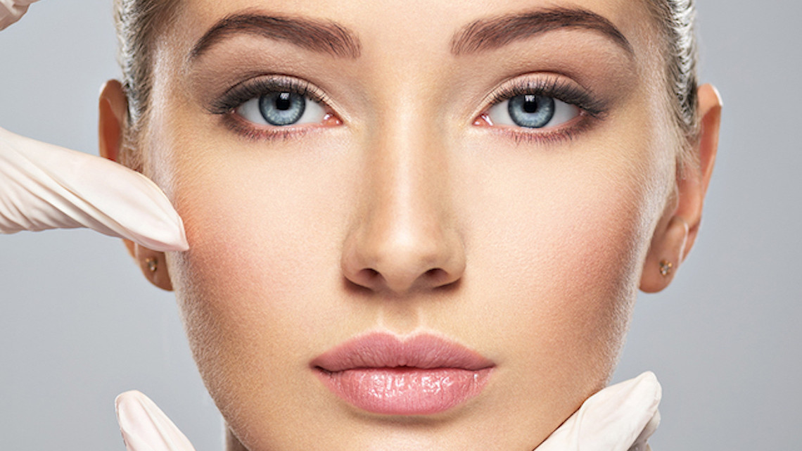 A szem a lélek tükre. Szemhéjplasztikai beavatkozás, hogy visszanyerd régi önmagad!