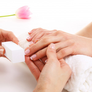 Japán manikűr hölgyek részére, akár 3 vagy 5 alkalmas bérletként is.